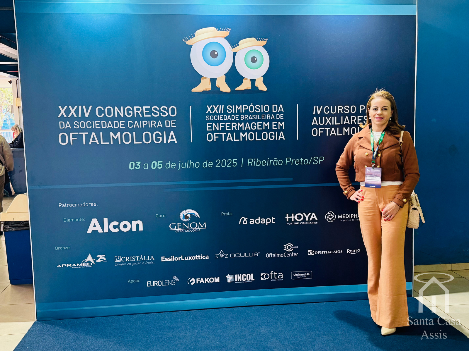 Supervisora de Enfermagem do AME Assis participa de simpósio nacional de enfermagem em oftalmologia