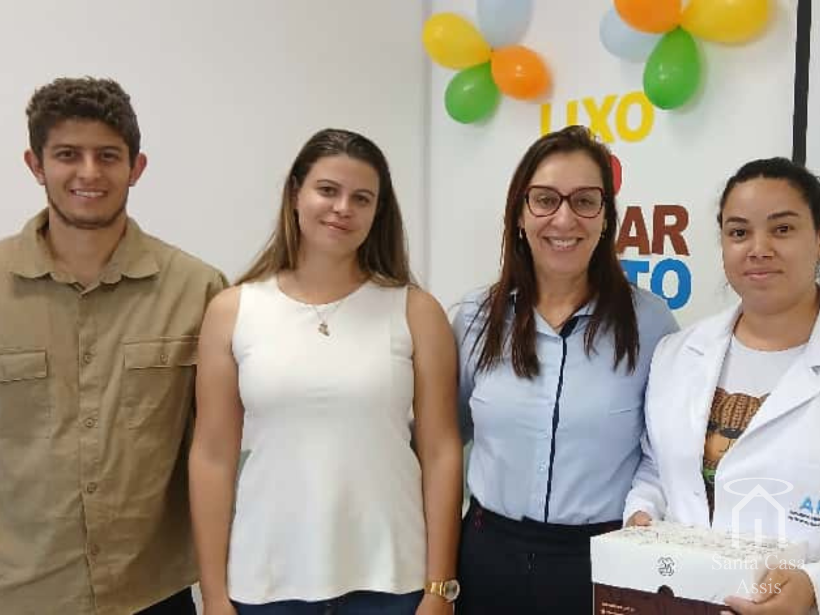 AME Botucatu promove palestra sobre descarte correto de resíduos e compostagem