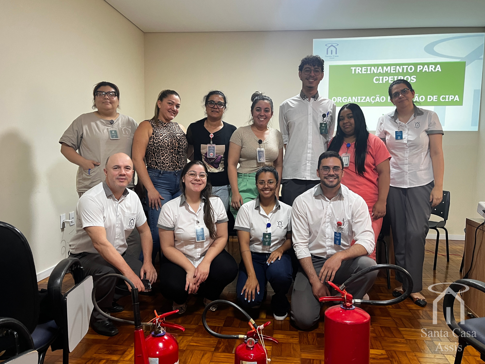 Santa Casa de Assis forma novos membros da CIPA para gestão até 2026