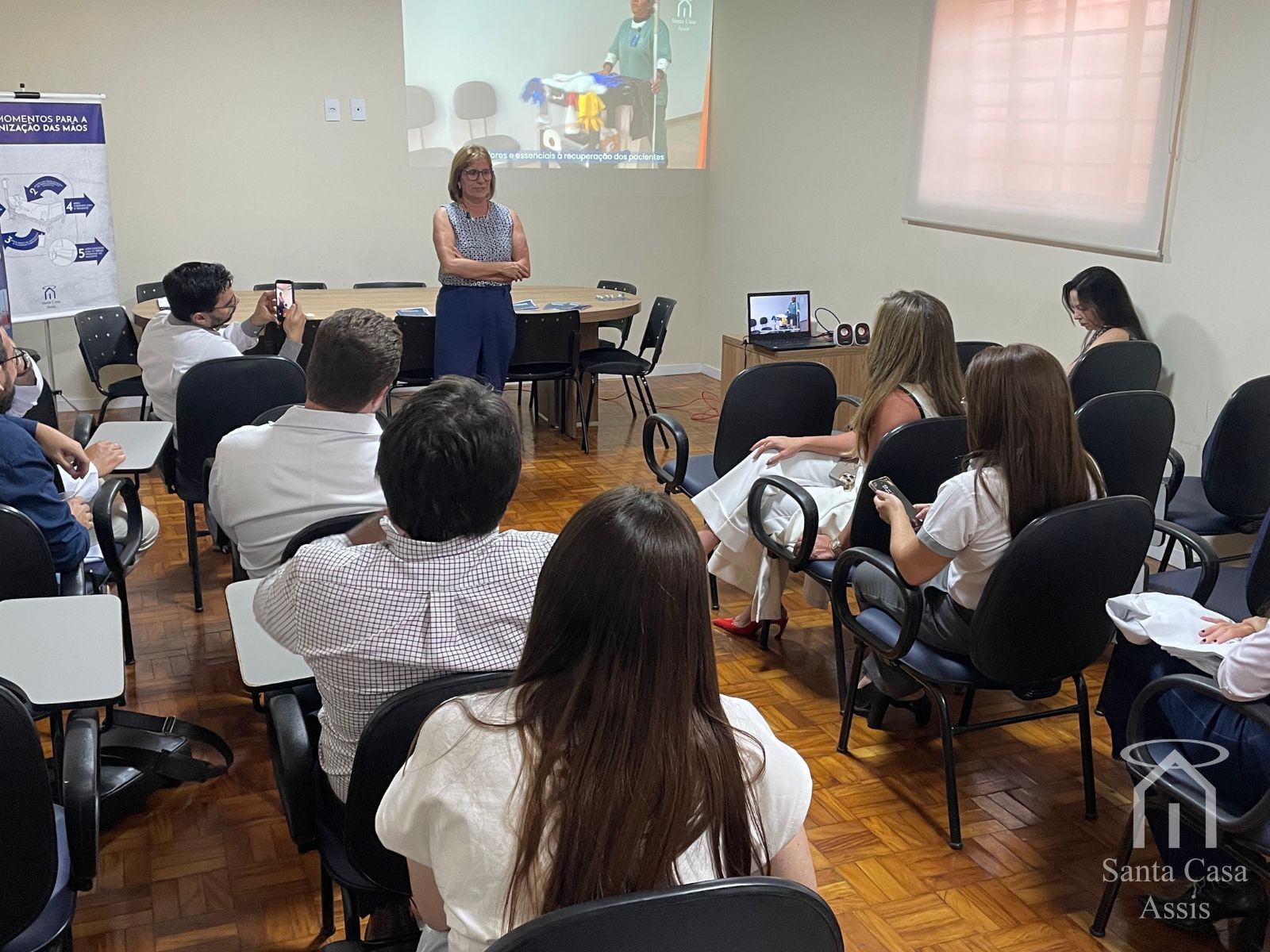 Novos médicos residentes iniciam atividades e reforçam assistência e ensino na Santa Casa de Assis